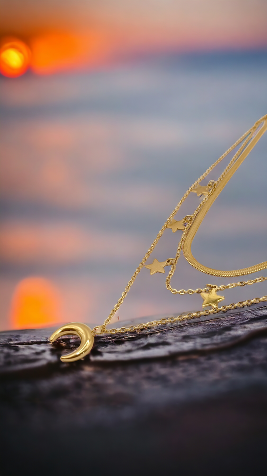 Louna | Collier multirangs en acier inoxydable avec breloques lune