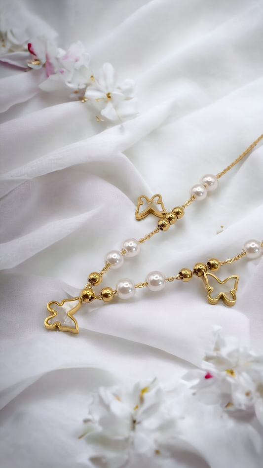 Sixtine | Collier avec pearl en acier inoxydable avec breloques papillon